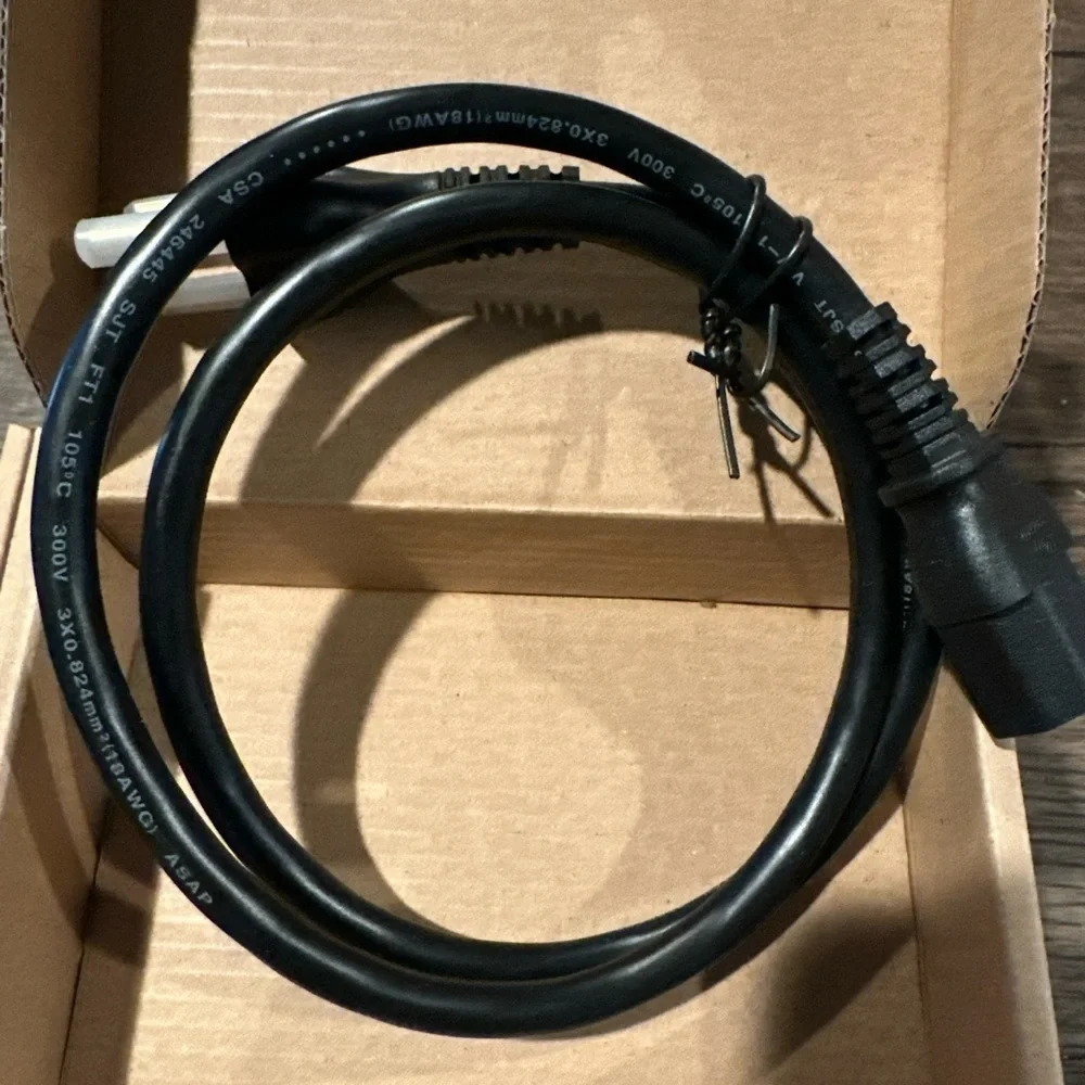 LOT Of 4‎ NEW 3 Ft Computer Power Cords